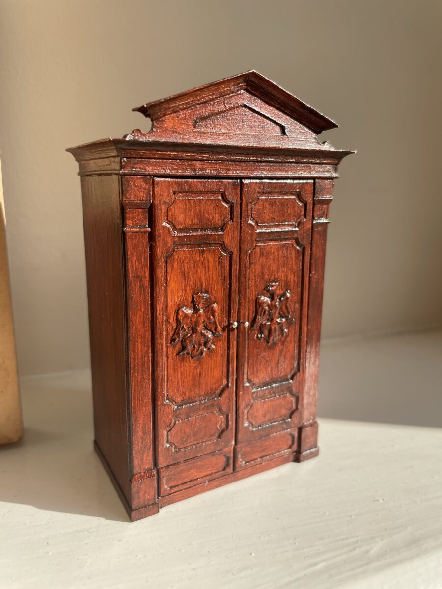 1:25 Wardrobe for Die Fledermaus