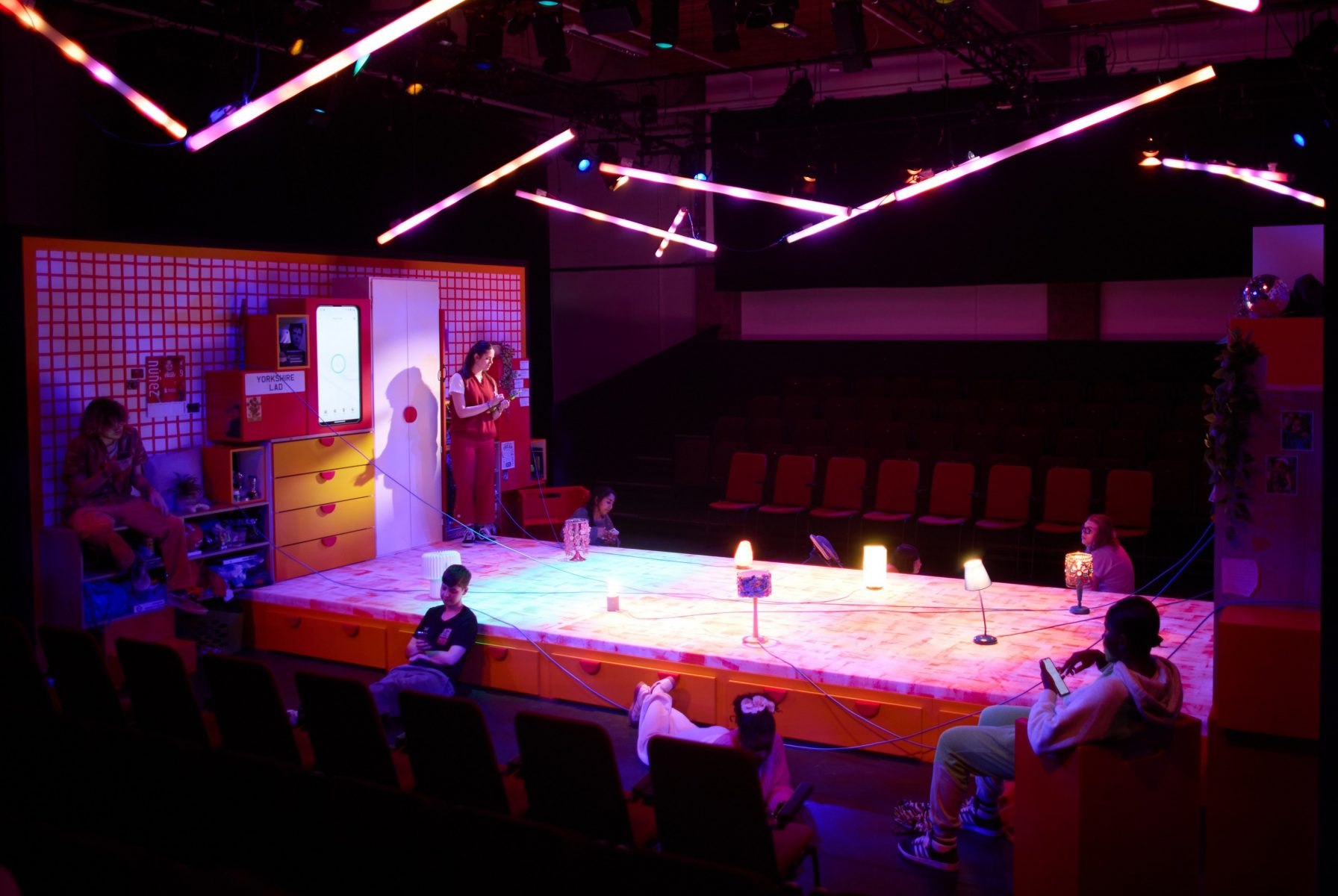 Brainstorm | Leeds Playhouse